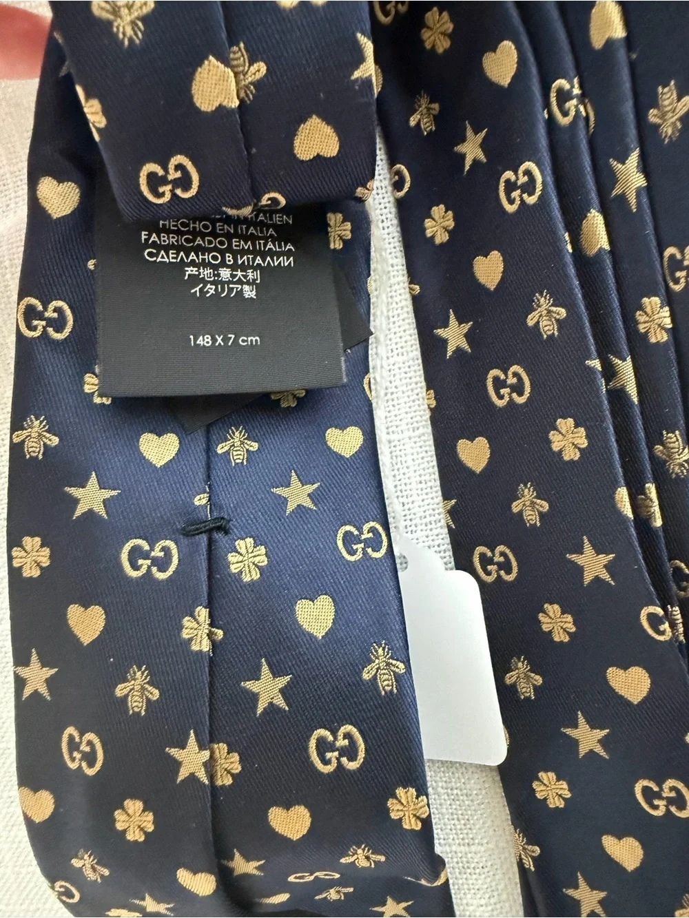Authentic Gucci GG Hearts Stars Bee Silk Tie Navy Made in Italy